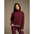 Вовняний светр оверсайз з високим горлом в кольорі бургунді