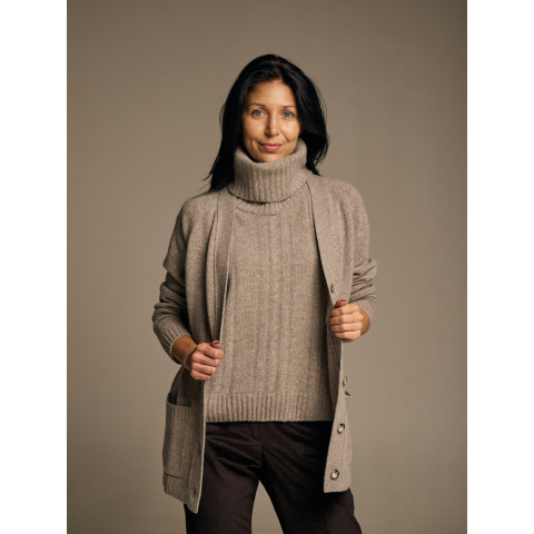 Подовжений сіро-бежевий кардиган з вовни ягняти