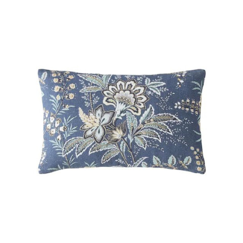 Декоративна подушка з екзотичними квітами на синій основі MARLBROOK 30*50 см (Dusky Seaspray)