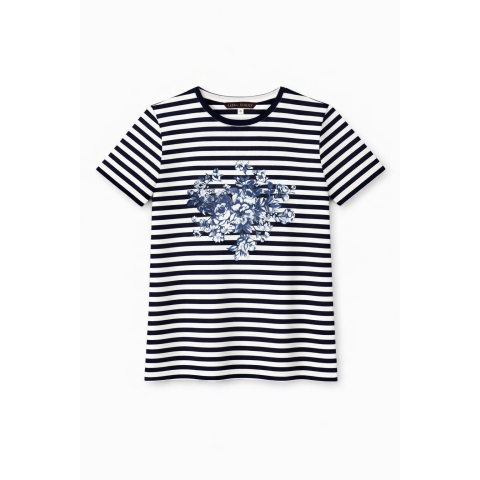 Жіноча футболкау біло-блакитну смужку з квітковим принтом