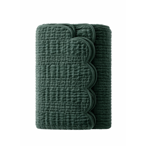 Стьобане оксамитове покривало оливкового кольору SCALLOPED (Pine Green) 