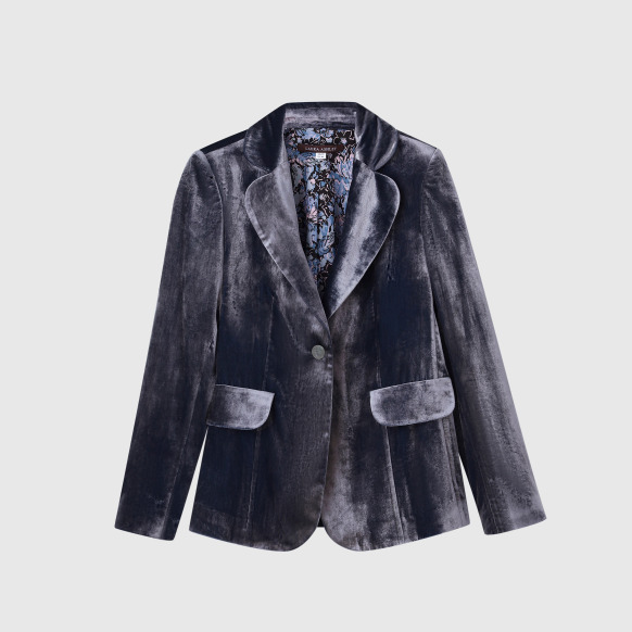 Вечірній жакет зі сріблясто-сірого велюру